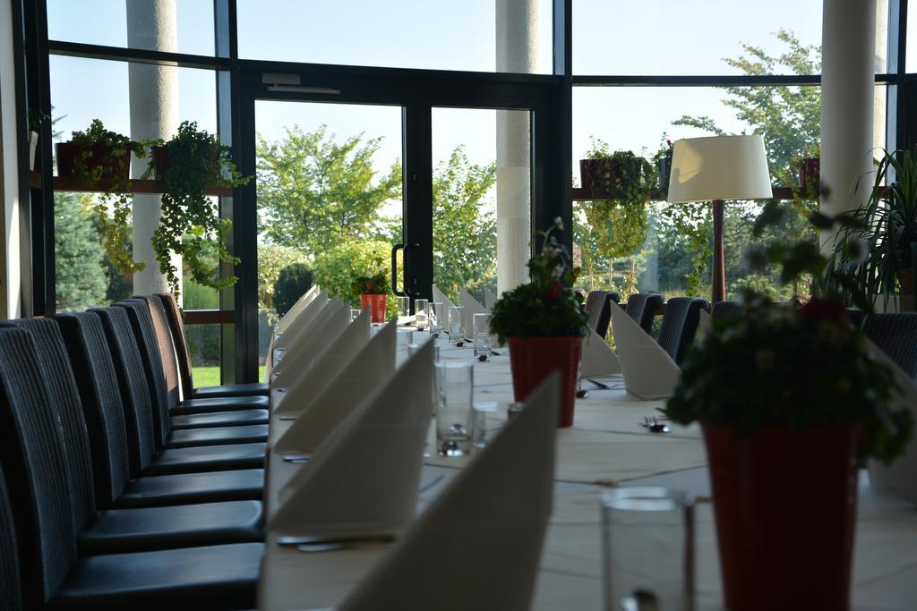 Bazuny Hotel&Spa Koscierzyna Luaran gambar