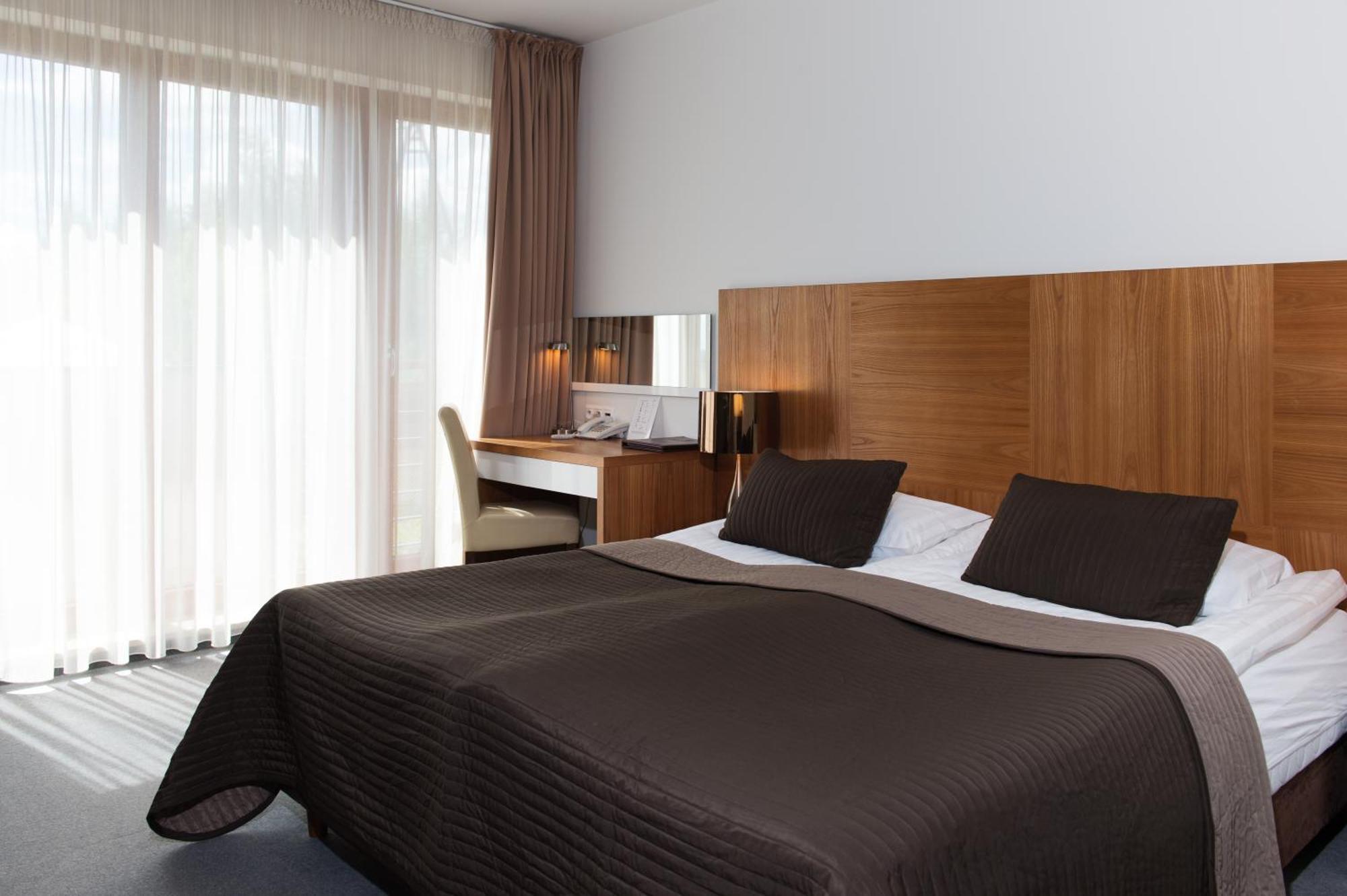 Bazuny Hotel&Spa Koscierzyna Luaran gambar